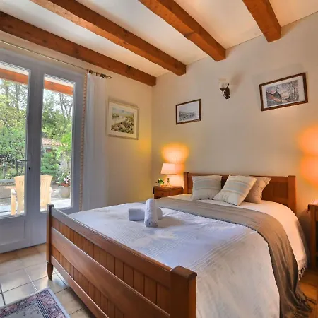 Hébergement de vacances Holiday Le Rocher Vert By Interhome *