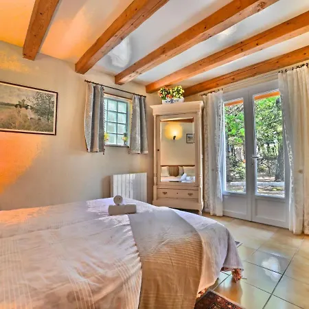 Σπίτι διακοπών Holiday Le Rocher Vert By Interhome